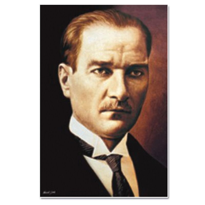 Atatürk Poz 1 600x900 cm